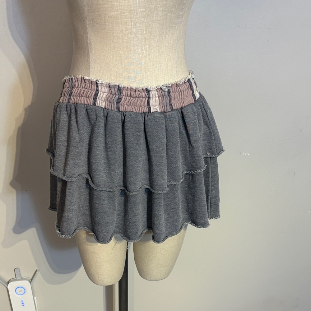 Vintage Havana Ruffled Women's Skirt distressed